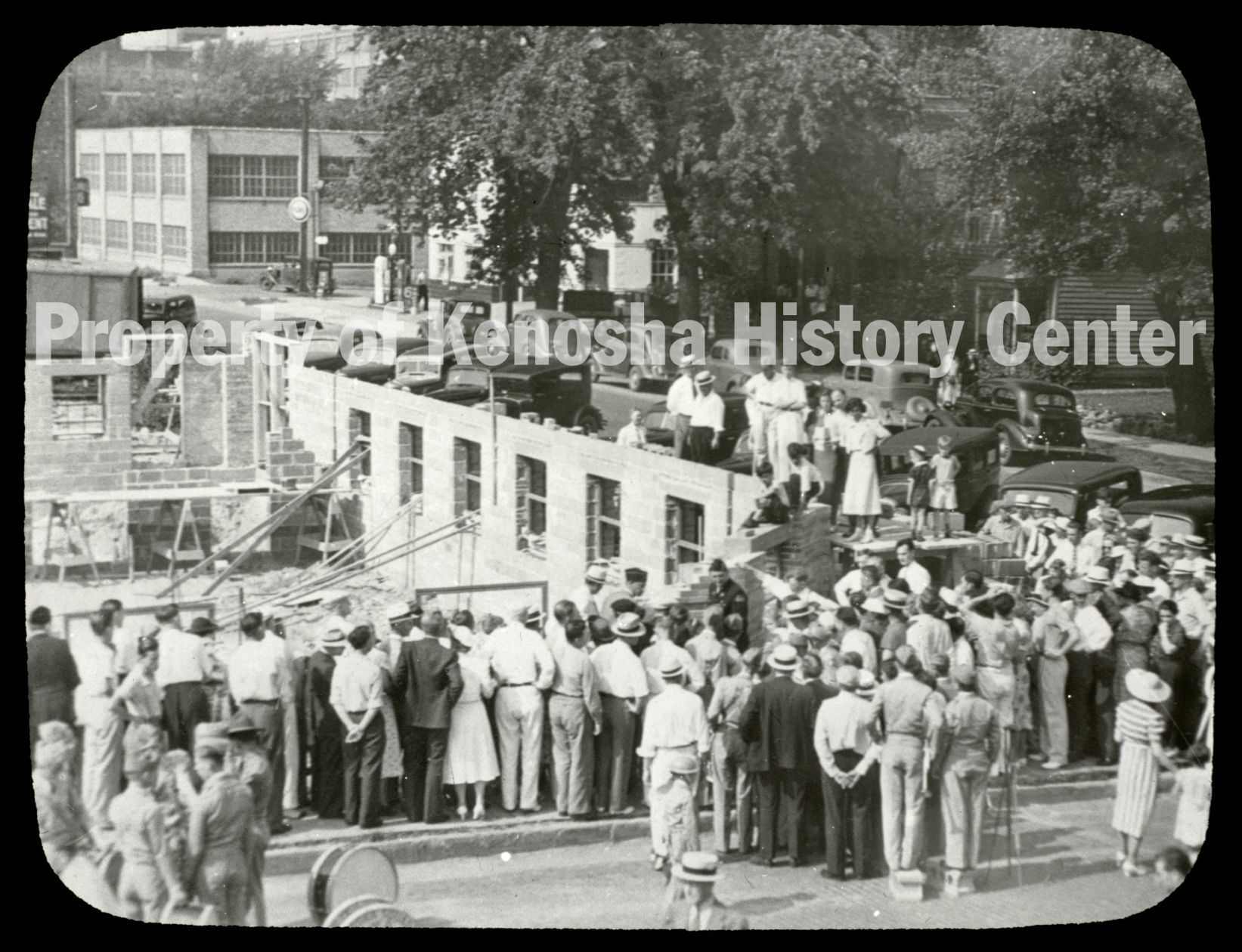 HISTORIC PHOTO